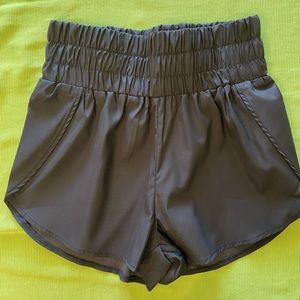 High waisted gym shorts